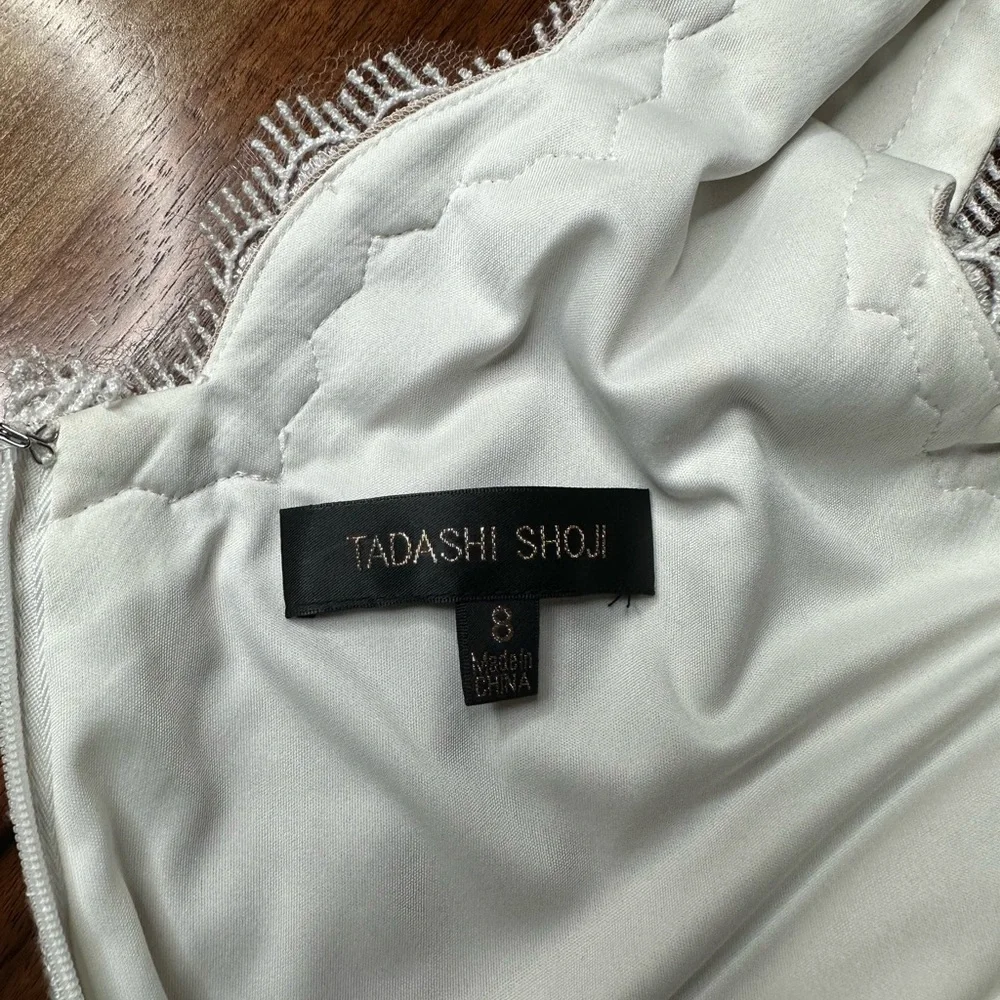 Tadashi Shoji Cream Sheath Wedding Dress Sweetheart Neckline - Picture 5 of 6